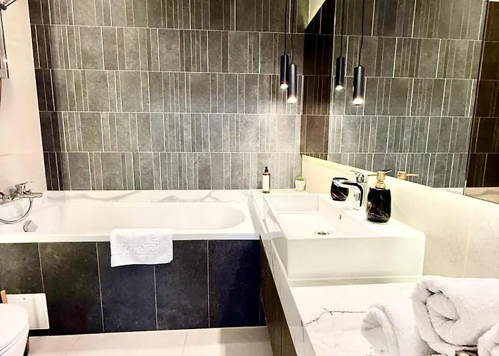 Апартаменты Qualis Coresi - Rise