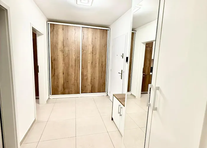 Apartament Qualis Coresi - Rise *